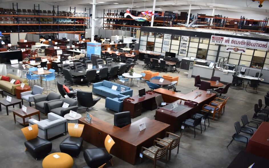 Wholesale Office Furniture Manufacturers Bangalore – Bulk Furniture Solutions for Growing Businesses